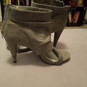 Brand new Gianni bini